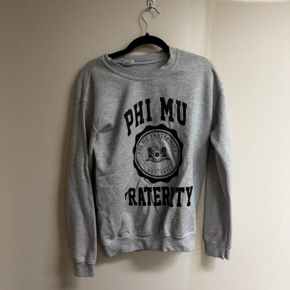 Phi Mu Fraternity Grey Gildan Sweatshirt – Size Small - Picture 1 of 4